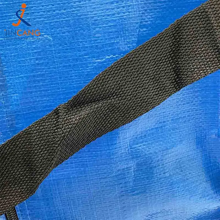 Málaí móra breise ag gluaiseacht