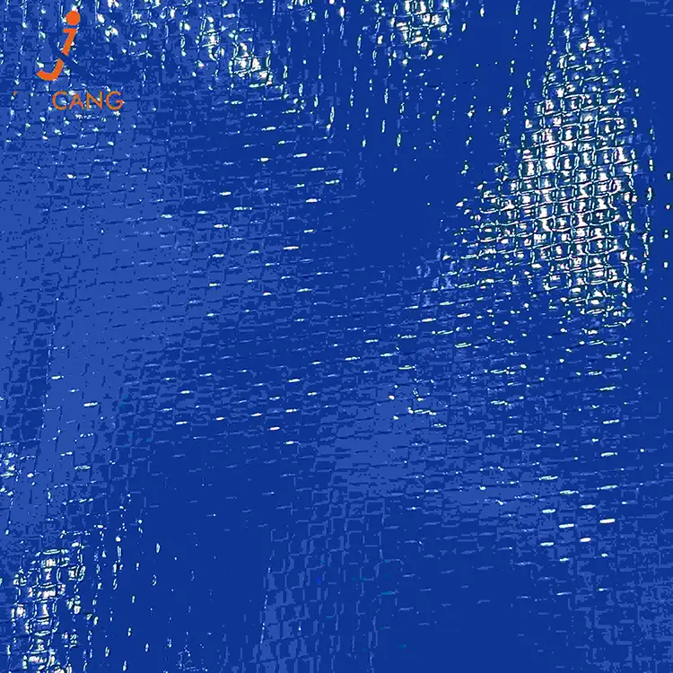 Málaí stórála atá fite le PE trom